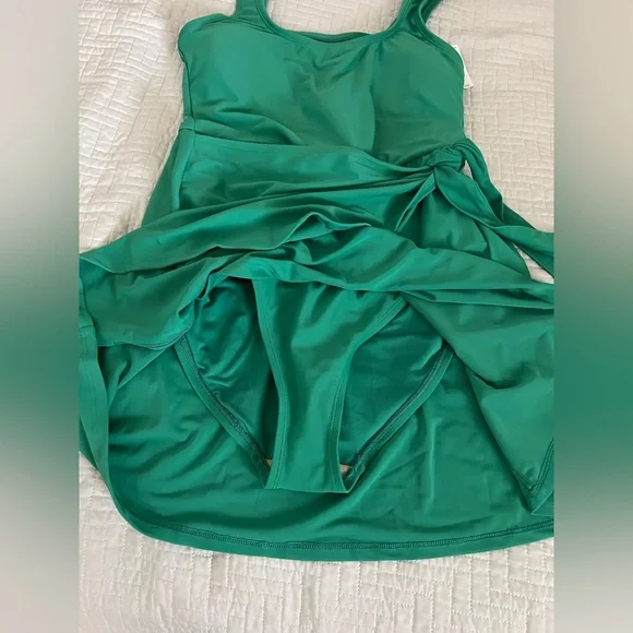 Old Navy Green Women's Swim Dress - Picture 4 of 7